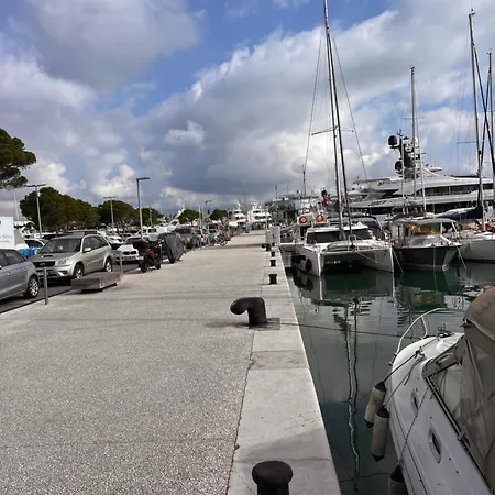 Location Cote D Azur Botel